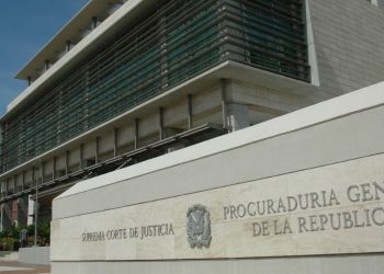 MP acusa a Espaillat por instalar aires de su empresa sin medir riesgos