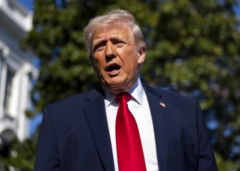 Trump amenaza con "eliminar inmediatamente" buques iraníes que se salten bloqueo en Ormuz