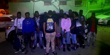 Ejército envía ante el Ministerio Público a otro conductor detenido con 21 haitianos indocumentados en Santiago Rodríguez