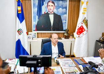 Alcalde de Santiago condena “linchamiento” de chofer y promete apoyo total a su familia