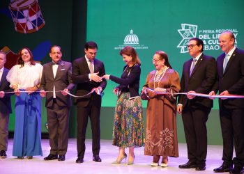 Raquel Peña encabeza inauguración de la Feria Regional del Libro y la Cultura Cibao 2026 en Santiago