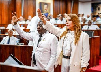 Concejo de Regidores de Santiago ratifica a Cholo D’ Óleo como presidente para el período 2026-2027