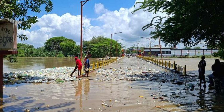 El COE aumenta a 15 las provincias en alerta amarilla y mantiene cuatro en roja este jueves