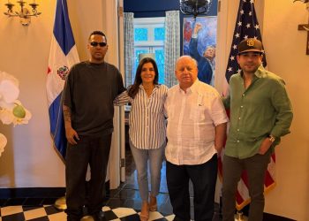 Embajadora de EE.UU. en RD recibe al doctor Fadul para abordar tratamiento del autismo