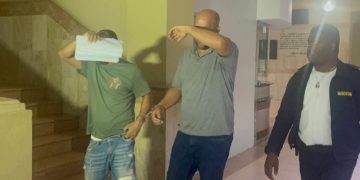 Dictan tres meses de prisión preventiva contra acusados de millonario robo en joyería de Santiago