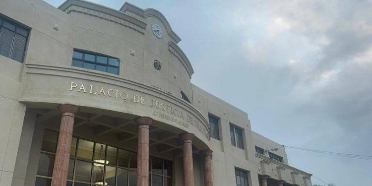 Fijan para el miércoles coerción contra siete acusados de matar chofer tras persecución en Santiago