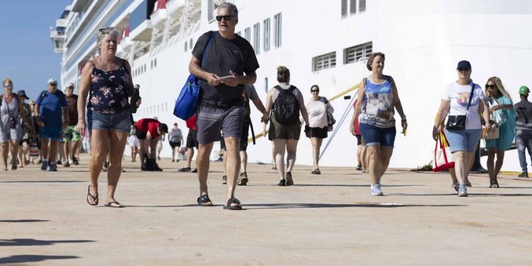 Exigirán a cruceros con casinos hasta RD$1.5 millones por una licencia de operación