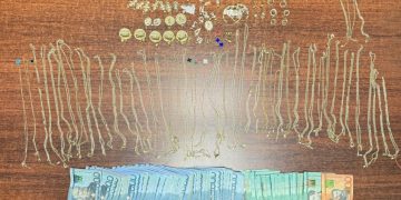 Autoridades recuperan más de RD$200 mil y prendas de oro robadas en joyería de Santiago; apresan a uno de los implicados