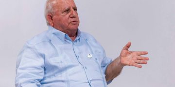 Dr. Fadul lamenta impedimentos para donar tratamientos a niños con autismo