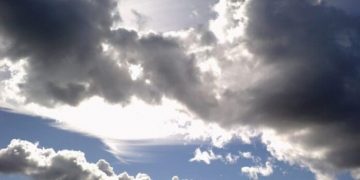Vaguada provocará aguaceros, tormentas eléctricas y mantiene varias provincias en alerta