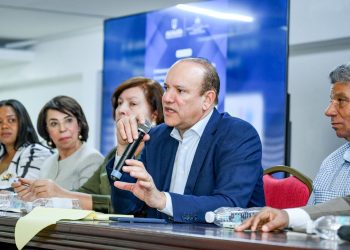 Santiago fortalece seguridad ciudadana con trabajo conjunto entre autoridades y comunidades