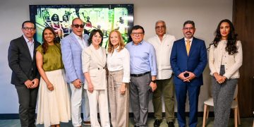 Alcaldía de Santiago presenta proyecto “Coches Turísticos” enfocado en bienestar animal, dignificación de cocheros y preservación cultural