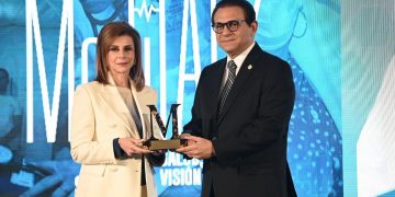 SENADOR DANIEL RIVERA RECIBE RECONOCIMIENTO POR TRAYECTORIA DURANTE EL MEDITALK SUMMIT 2026