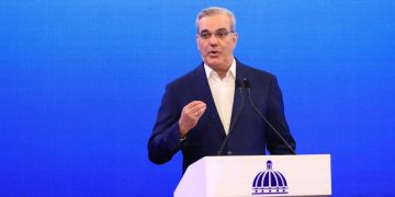 Abinader conserva respaldo político pese al deterioro de la percepción económica