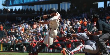 Grand slam de Eldridge en el noveno corona gran remontada de los Gigantes