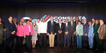 El Gobierno lanza consulta para la reforma educativo en RD
