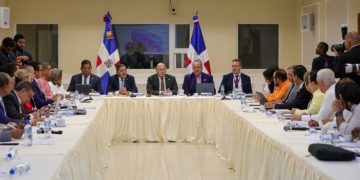 En menos de dos días legisladores terminan estudio de proyecto de ley que aumentaría impuestos