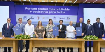 Documento para medios informativosRaquel Peña encabeza firma del “Pacto por una Mejor Ciudad” para impulsar visión de futuro de Santiago