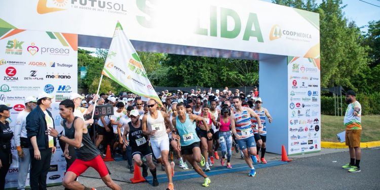 Fundación Futuro Solidario celebra exitosa jornada “Camina y Corre por tu Salud 5K” en su cuarta versión