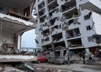 Al menos dos dominicanos desaparecidos tras terremotos en Venezuela