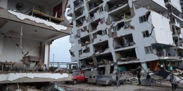 Al menos dos dominicanos desaparecidos tras terremotos en Venezuela