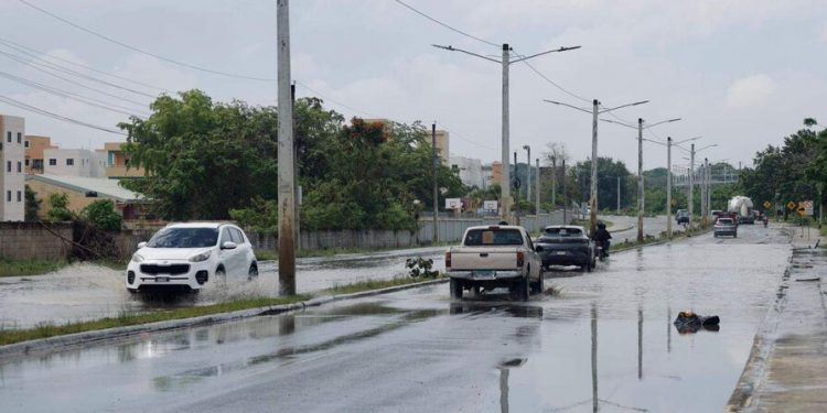 Vaguada provocará aguaceros este sábado en varias provincias del país