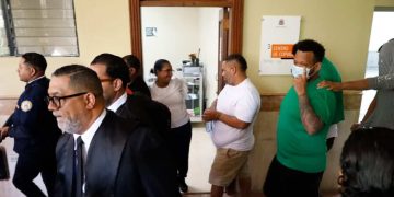 Ausencia de querellantes en audiencia de coerción genera cuestionamientos en caso Operación XL-526