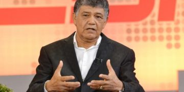 Alcalde Francisco Peña pide permiso de dos años para irse de viaje