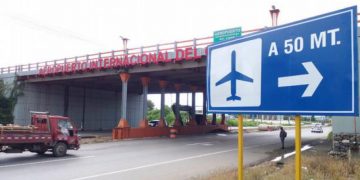 Arrestan en el aeropuerto de Santiago a hombre vinculado a fraude aduanero, drogas y otros delitos
