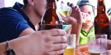 Dueños de bares solicitan diálogo para consensuar posible ley de expendio de bebidas alcohólicas