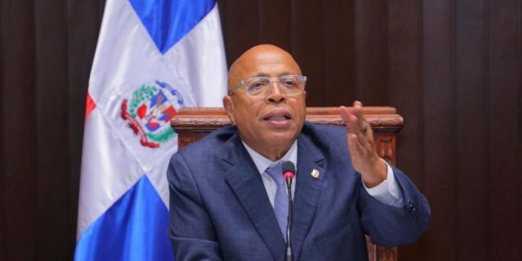 Alfredo Pacheco: El país requiere alrededor de RD$30,000 millones adicionales para residuos sólidos