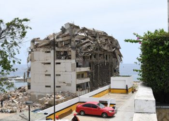 Suben a 3,342 los fallecidos y a 16,740 los heridos por los terremotos en Venezuela