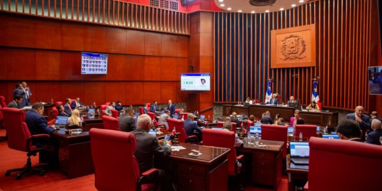 Senado aprueba préstamos que superan RD$27 mil millones