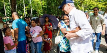 Presidente Abinader desarrollará jornada de inauguraciones de obras educativas, deportivas y turísticas en Samaná este fin de semana