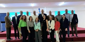 Alcalde Ulises Rodríguez fortalece alianza con ASHORESA para impulsar el desarrollo turístico de Santiago