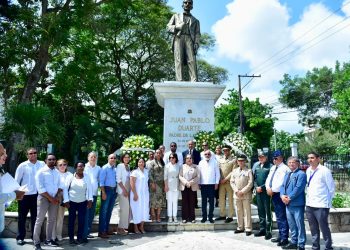 Autoridades de Santiago conmemoran el 150 aniversario del fallecimiento de Juan Pablo Duarte