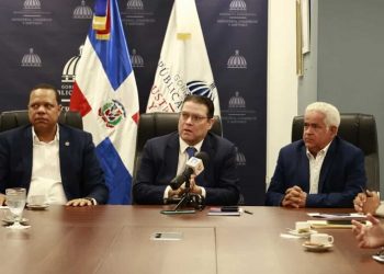 Anadegas acuerda plazo de 30 días para solucionar conflicto por pagos con tarjetas en gasolineras