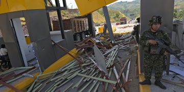 Nuevo Gobierno de Colombia inicia con ataques con explosivos en diferentes regiones