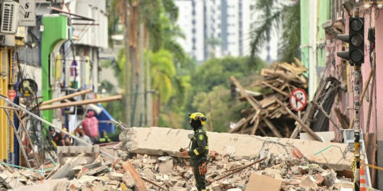 Hallan sin vida a la madre del bebé rescatado de los escombros en el terremoto en Colombia