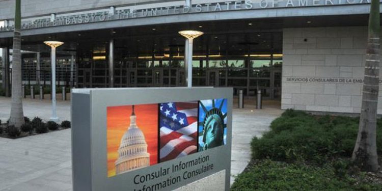 Embajada de Estados Unidos en RD advierte sobre riesgos de usar tecnologías de empresas chinas