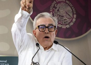 Gobernador mexicano regresa a su cargo en Sinaloa que dejó tras ser señalado en EEUU de narcotráfico