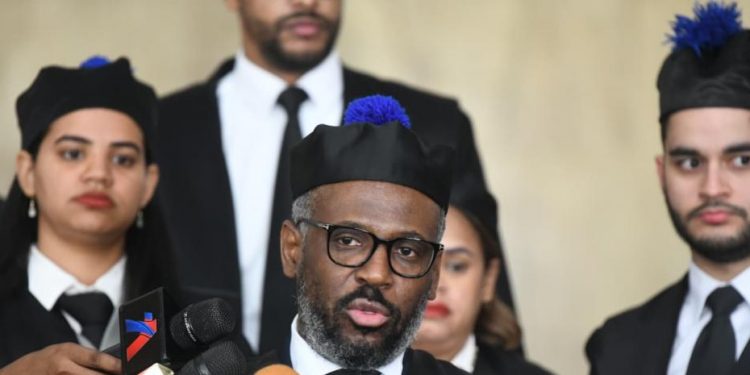 Procuraduría pide cuatro meses más para acusar a Santiago Hazim y otros 9 imputados en caso Senasa