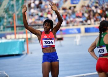 Marileidy Paulino avanza fácil a la final de los 400 metros planos