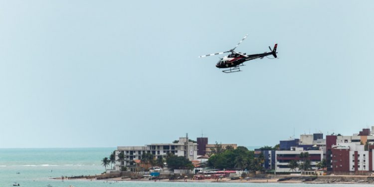 Suspenden los vuelos en helicóptero de cuatro empresas en Río después de tres accidentes