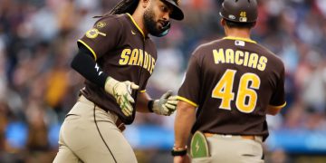 Fernando Tatis Jr. conecta dos jonrones, le roba un grand slam a Lindor y San Diego vence a Mets