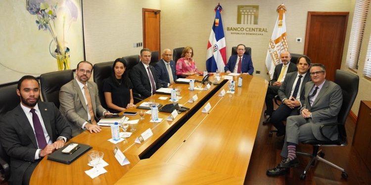 J.P. Morgan muestra interés de expandir sus inversiones en República Dominicana