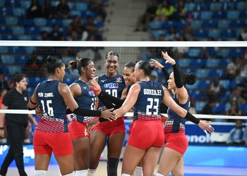 Las Reinas del Caribe aplican un 3-0 a Cuba y están cerca de las semifinales