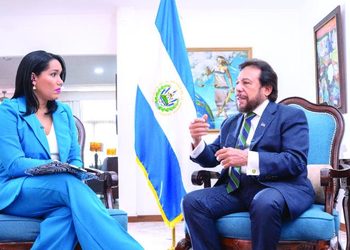 Vicepresidente Félix Ulloa afirma que el modelo Bukele no es exportable