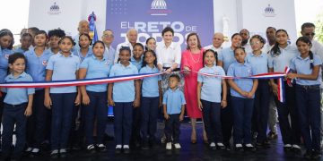 Raquel Peña encabeza entrega de obras de salud y educación en tres provincias del Cibao