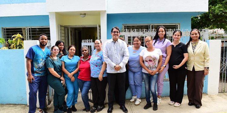 Director del SRS Cibao Norte supervisa CPN para garantizar calidad de los servicios a la población